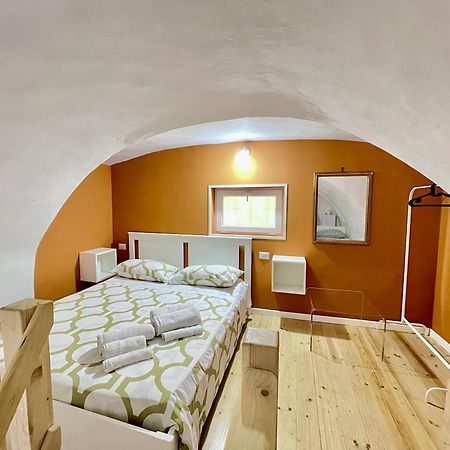 Loft Munira Apartment เนเปิลส์ ภายนอก รูปภาพ