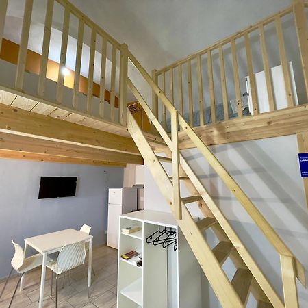 Loft Munira Apartment เนเปิลส์ ภายนอก รูปภาพ